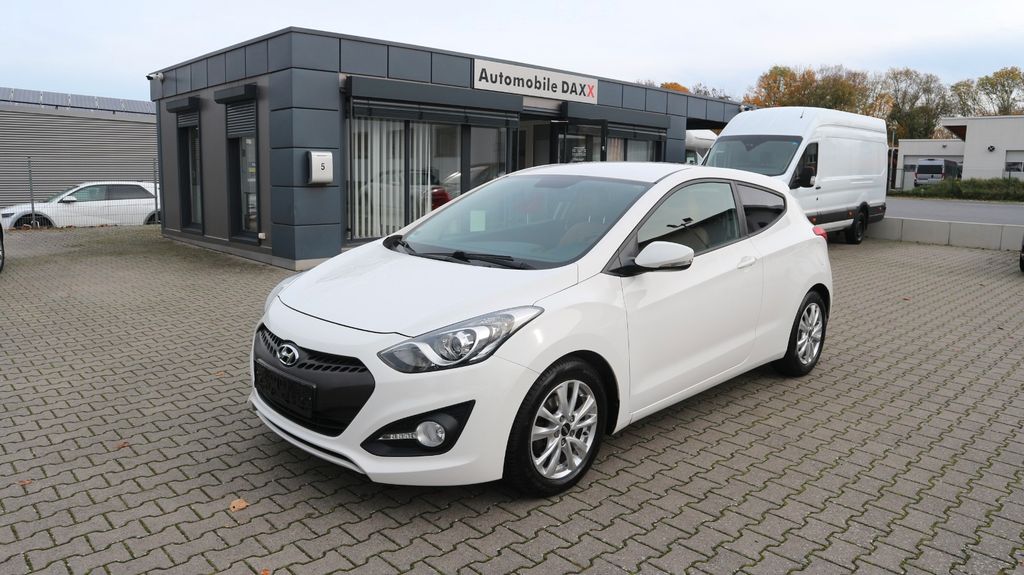 Hyundai i30 121.435 km 6.990 € Bendorf 56170