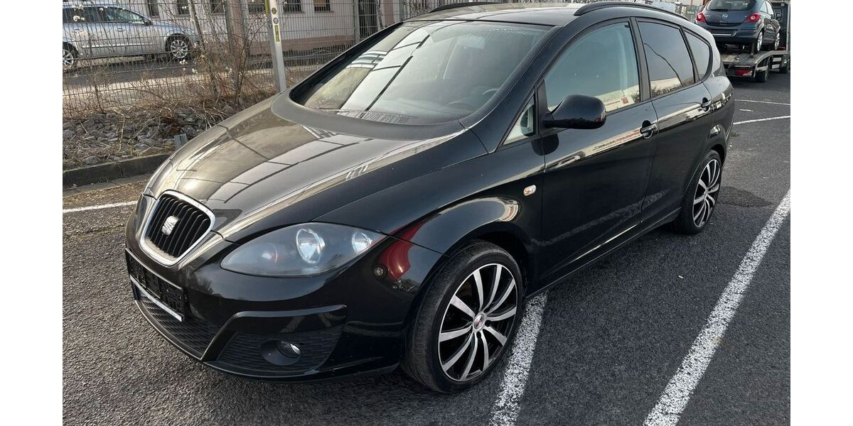 Seat Altea 131.000 km 3.400 &euro; Diez 65582