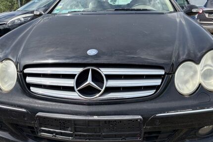 Mercedes-Benz CLK 350 333.000 km 1.950 &euro; Ochtendung 56299