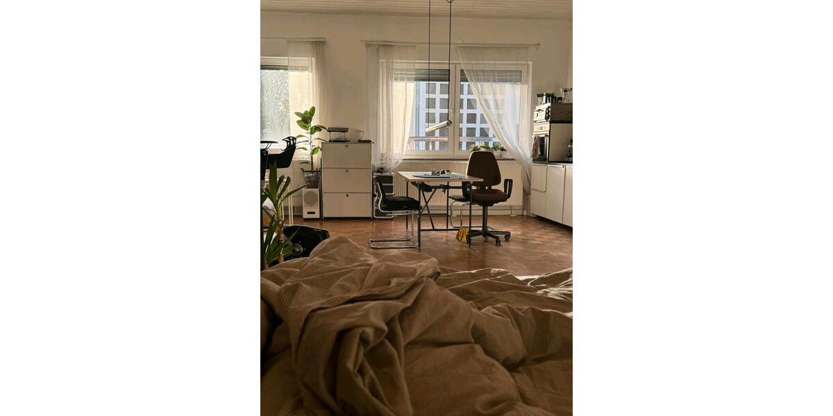 Exklusive freistehende Bungalowwohnung 2.5 zimmer