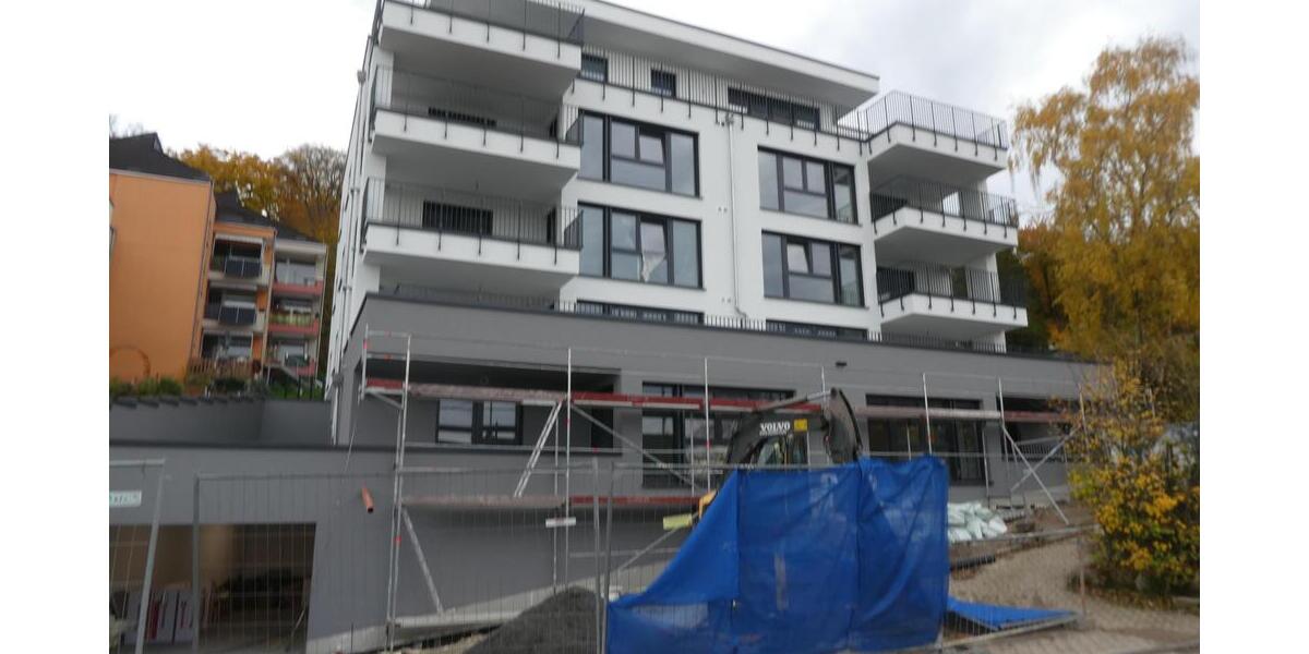 Toller Rheinblick- Helle altengerechte Wohnung im KFW 40 Energiesparhaus in ruhiger Lage im Grünen 3 zimmer