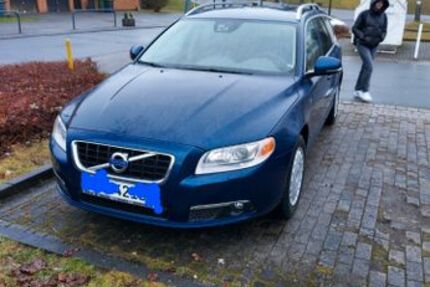 Volvo V70 332.000 km 7.777 &euro; Ransbach-Baumbach ko 56235