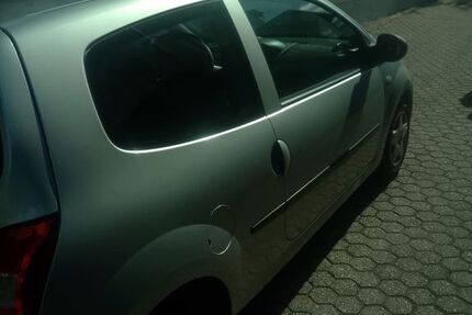 Renault Twingo 87.000 km 2.400 &euro; Höhr-Grenzhausen 56203