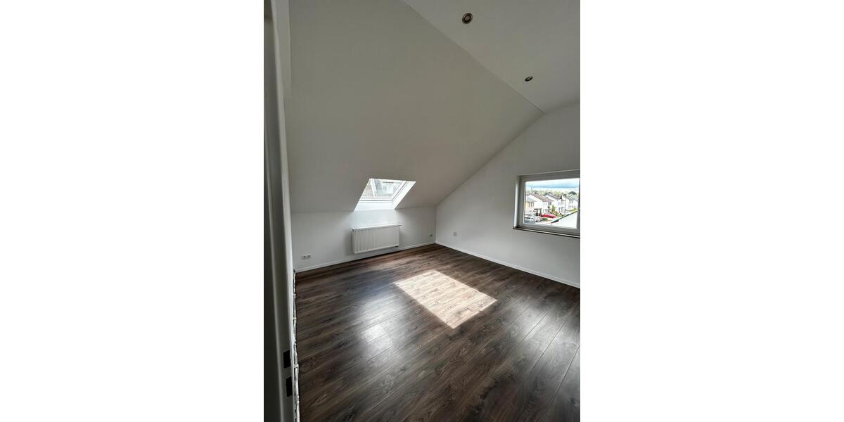 Dachgeschoßwohnung Neuhäusel - 4 Zimmer, 72 m&sup2;, 695&euro; | Angebot:26653146