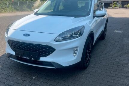 Ford Kuga 43.173 km 17.900 &euro; Urmitz 56220