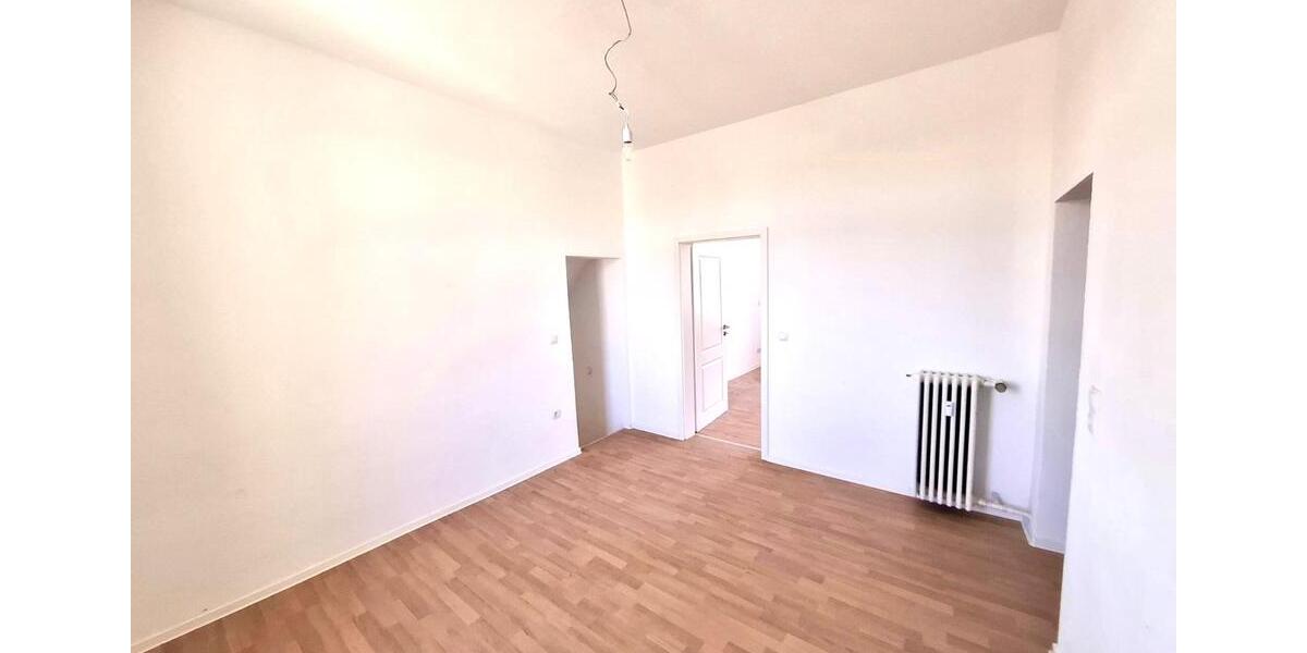 Etagenwohnung Mayen - 7 Zimmer, 172 m&sup2;, 225.000&euro; | Angebot:25655723