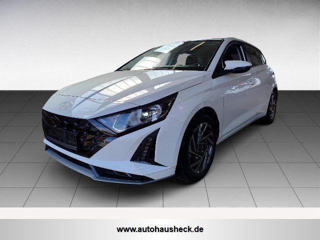 Hyundai i20 18.399 km 18.990 &euro; Dörth 56281