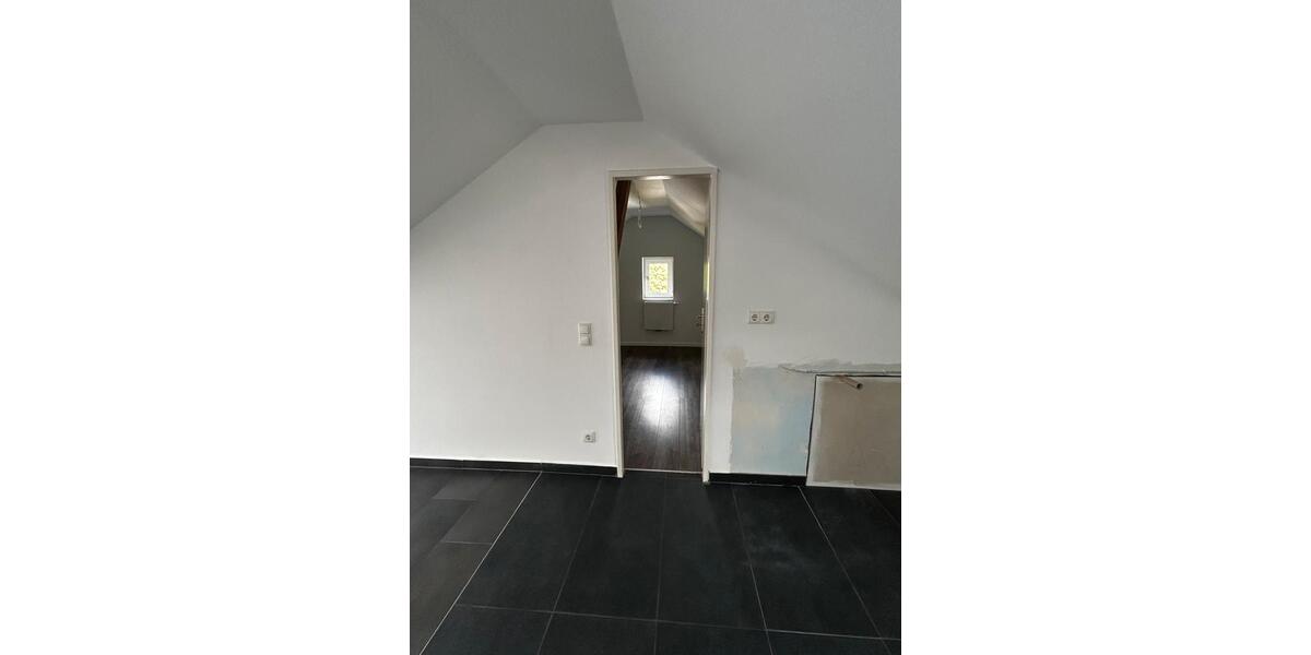 Dachgeschoßwohnung Neuhäusel - 4 Zimmer, 72 m&sup2;, 695&euro; | Angebot:26653146