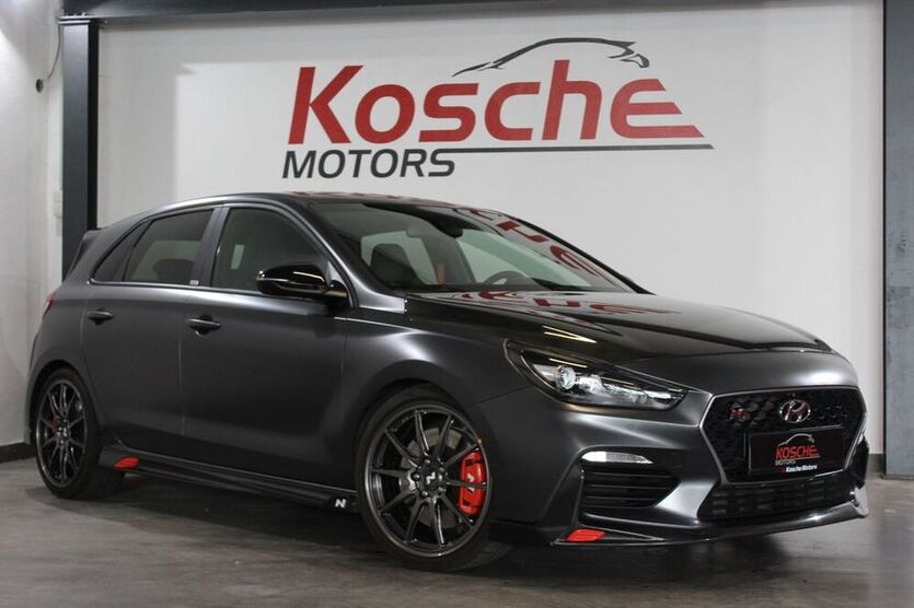 i30