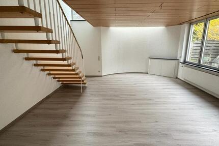 Haus Urbar - 6 Zimmer, 178 m&sup2;, 1.650&euro; | Angebot:24514922