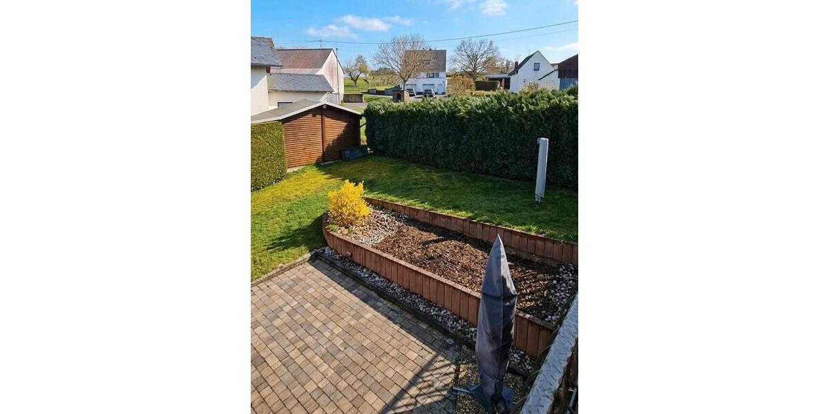 Mehrfamilienhaus, Wohnhaus Ettringen - 7 Zimmer, 215 m&sup2;, 420.000&euro; | Angebot:26976748
