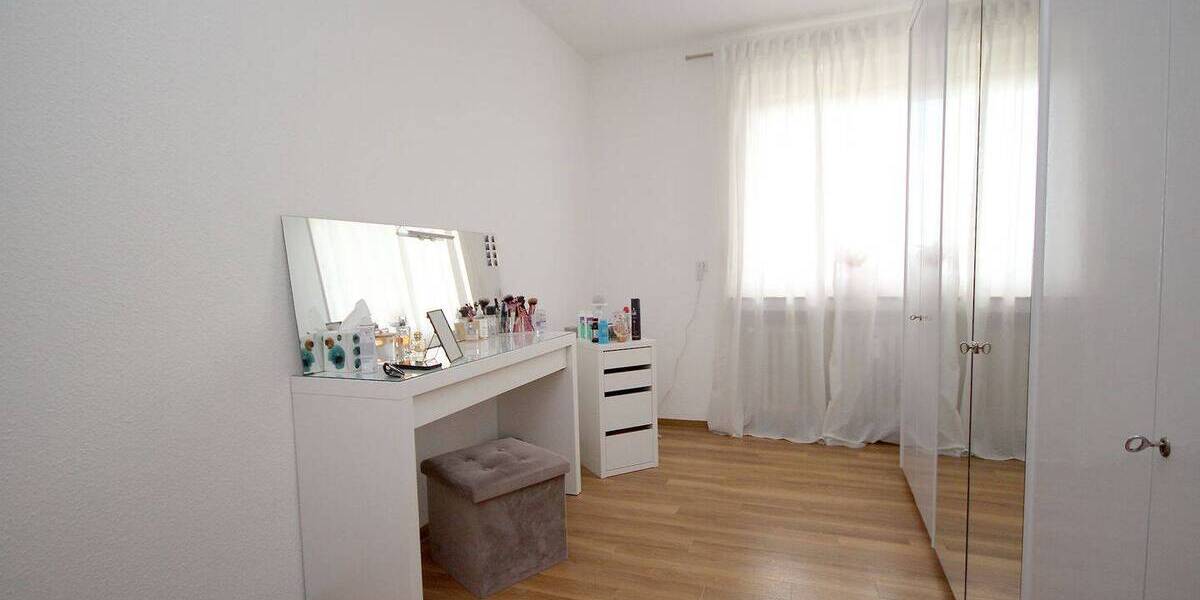 Etagenwohnung Neuwied Heddesdorfer Berg - 3 Zimmer, 69 m&sup2;, 570&euro; | Angebot:26630267