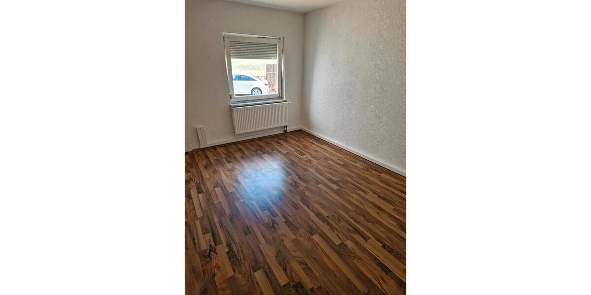 Erdgeschoßwohnung Selters (Westerwald) - 2.5 Zimmer, 80 m&sup2;, 600&euro; | Angebot:26398555
