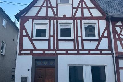 Wohnung Koblenz Horchheim - 5 Zimmer, 138 m&sup2;, 1.250&euro; | Angebot:26374351