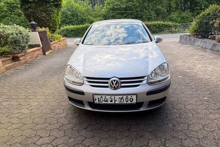 VW Golf 151.000 km 4.799 &euro; Miellen 56132