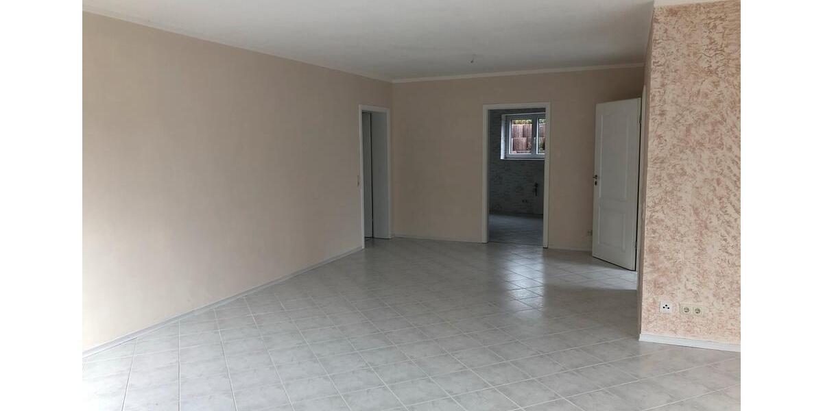 Etagenwohnung Ötzingen - 4 Zimmer, 140 m&sup2;, 700&euro; | Angebot:24858451