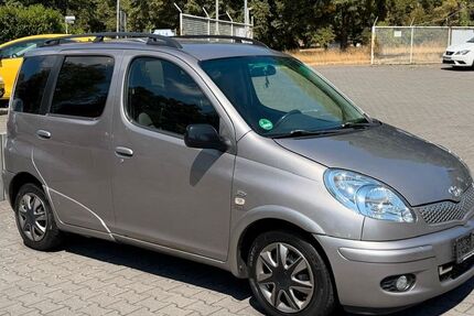 Toyota Yaris 370.000 km 1.790 &euro; Neuwied 56564