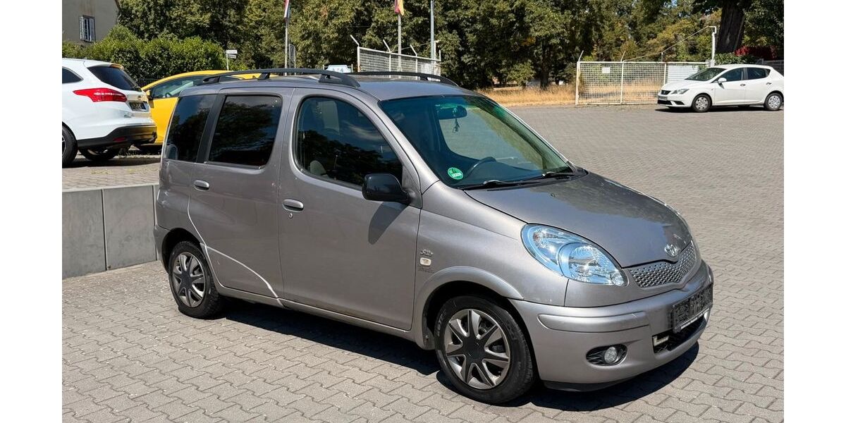 Toyota Yaris 370.000 km 1.790 &euro; Neuwied 56564