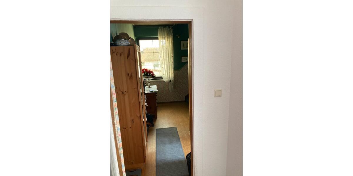 Einfamilienhaus Neuwied Block - 8 Zimmer, 170 m&sup2;, 232.000&euro; | Angebot:26552285