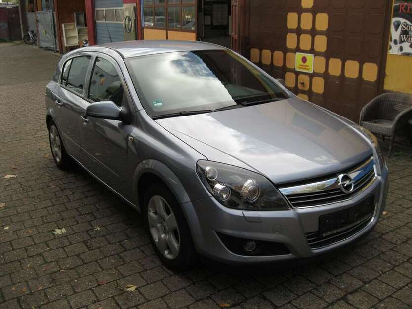 Opel Astra 73.000 km 4.490 € Koblenz 56070
