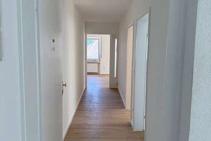 Wohnung Neuwied - 2 Zimmer, 66 m&sup2;, 520&euro; | Angebot:27449630