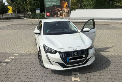 Peugeot 208 98.000 km 9.700 &euro; Vallendar 56179