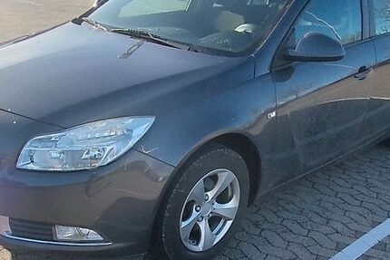 Opel Insignia 220.000 km 2.777 € Koblenz 56070