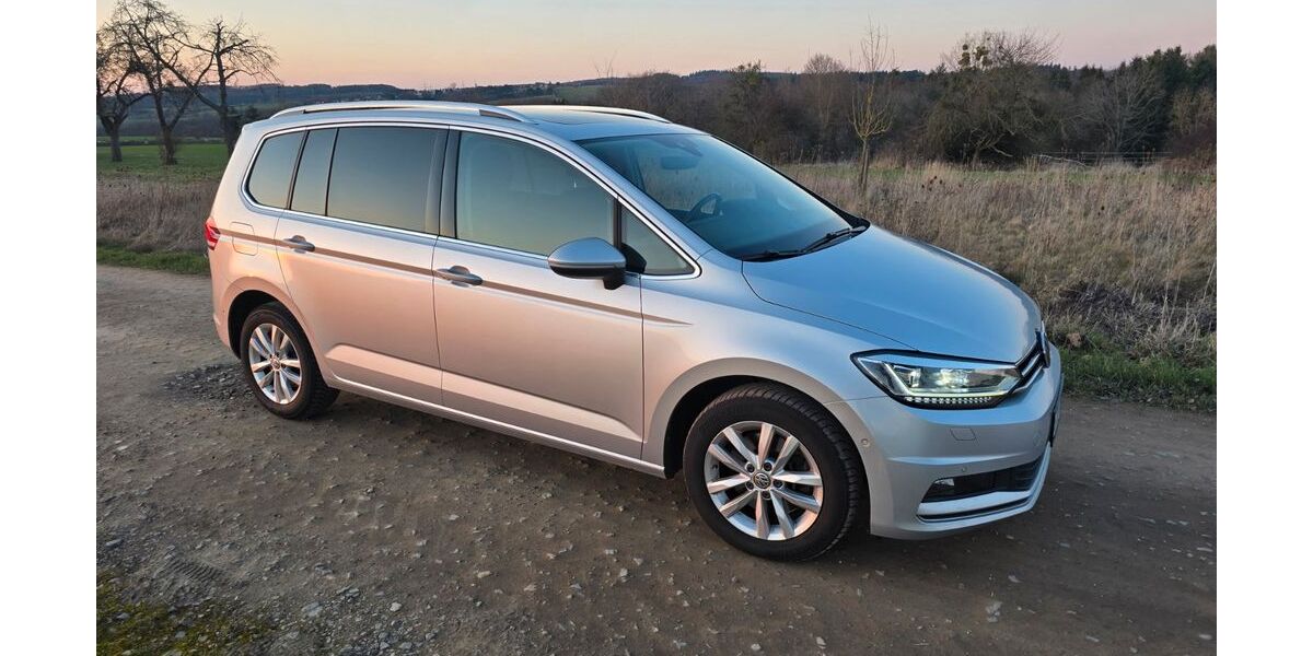 VW Touran 98.500 km 20.000 &euro; Boppard 56154