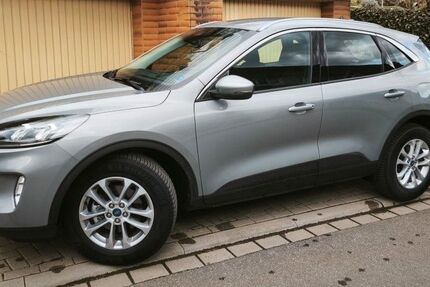 Ford Kuga 25.900 km 26.700 &euro; Arzbach 56337