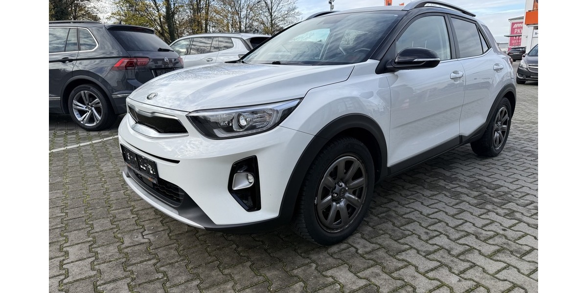Kia Stonic Platinum Edition 115.000 km 12.790 € Koblenz 56070
