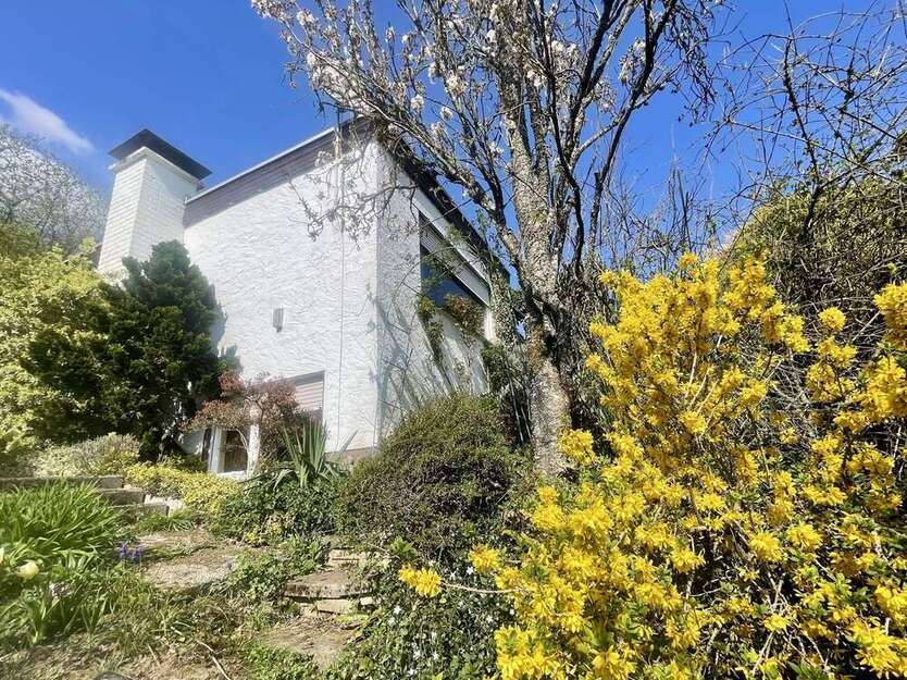 Haus zum Kaufen in Neustadt (Wied) 215.000 € 130 m²