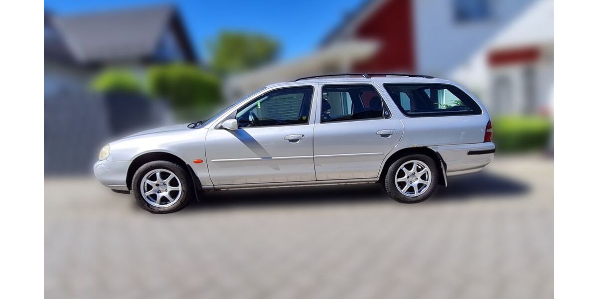 Ford Mondeo 182.000 km 3.490 € Kammerforst 56206