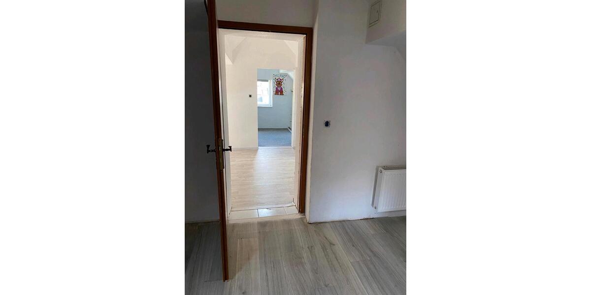 Schönes Einfamilienhaus von Privat 8 zimmer