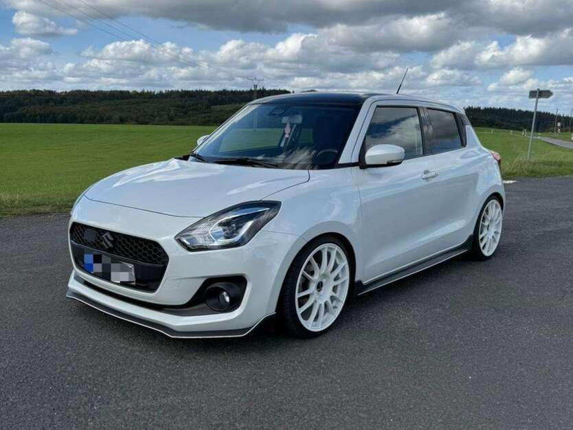 Suzuki Swift 53.000 km 15.500 € Bad Hönningen 53557