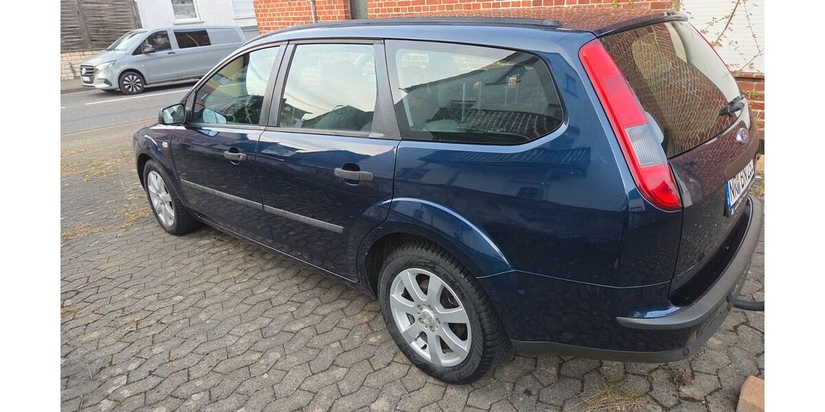 Ford Focus 180.630 km 2.800 &euro; Stebach 56276