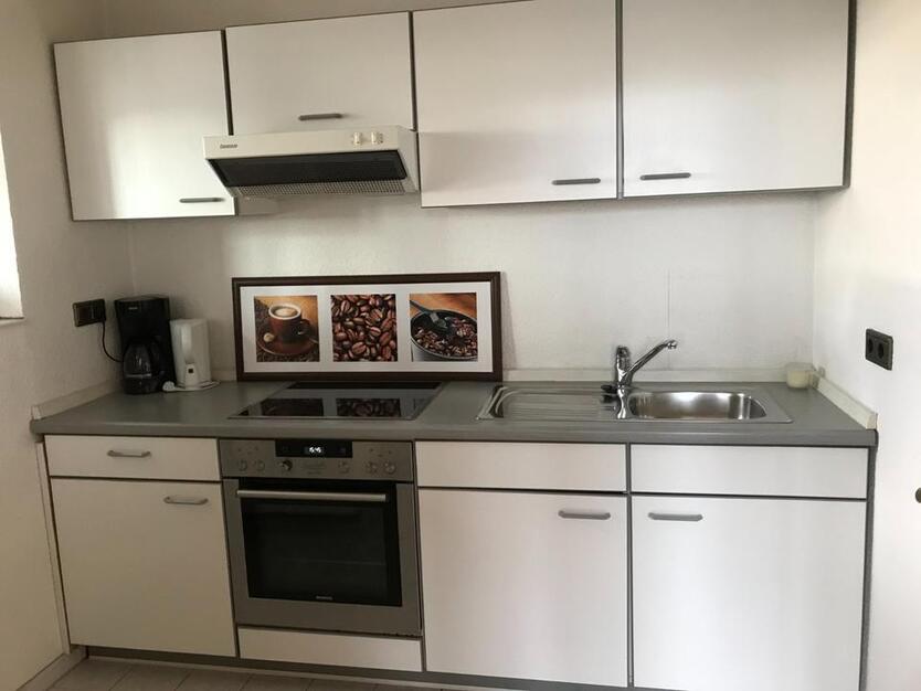 2 Zimmer Wohnung Vallendar - möbeliert zimmer