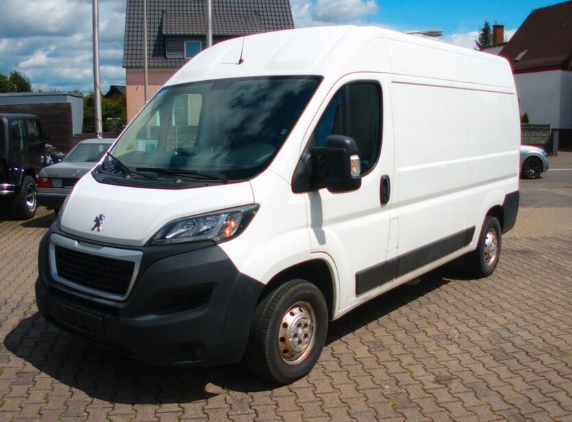 Peugeot Boxer 183.000 km 10.499 € Elz 65604