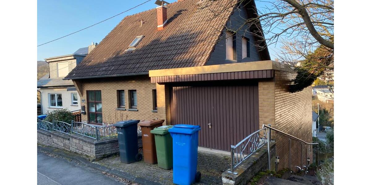 Einfamilienhaus Neuwied Feldkirchen - 6 Zimmer, 134 m&sup2;, 320.000&euro; | Angebot:27269380