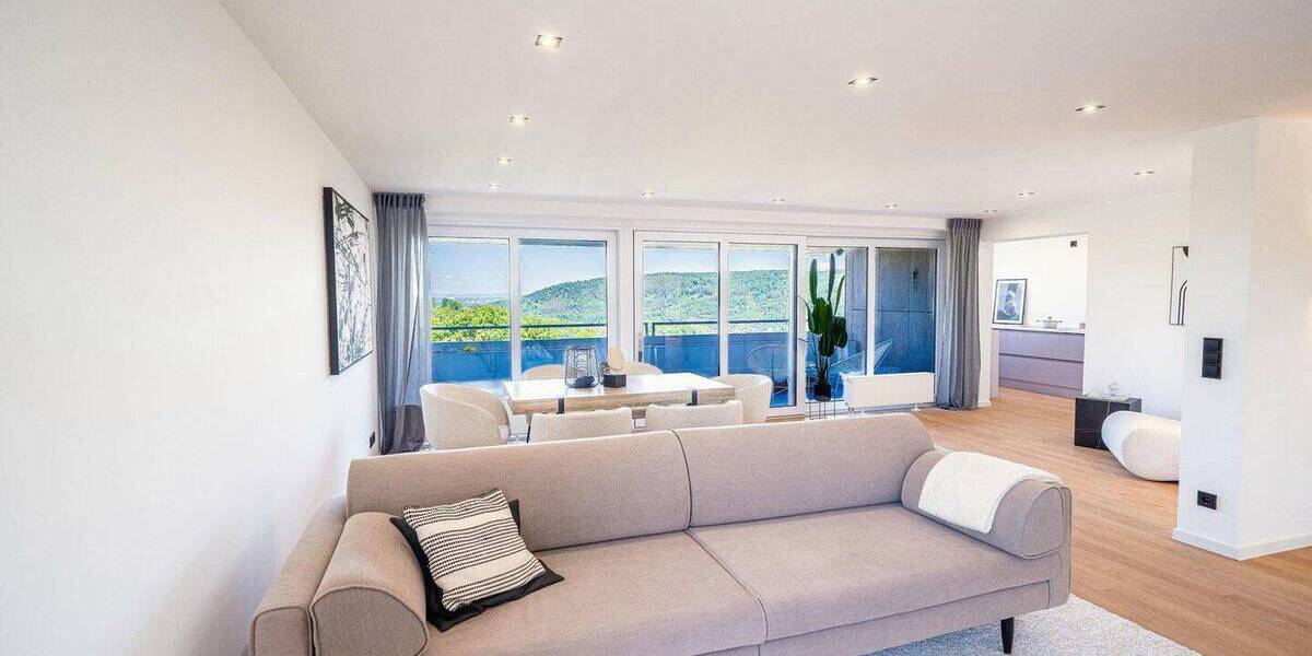 Etagenwohnung Lahnstein Lahnstein auf der Höhe - 3 Zimmer, 135 m&sup2;, 349.000&euro; | Angebot:26730960