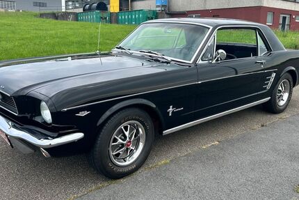 Ford Mustang 78.500 km 40.500 &euro; Dierdorf 56269