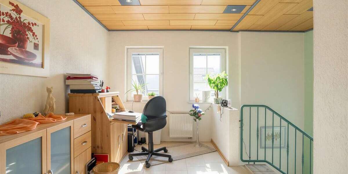 Traumhafte Doppelhaushälfte mit großem Garten, Wintergarten und Sauna - Doppelhaushälfte Hambach | Angebot:25892522