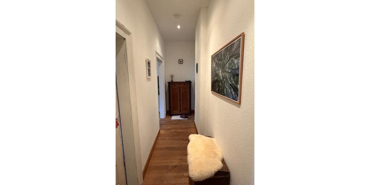 Großzügige 3 ZKB Altbauwohnung mit Balkon in zentraler Lage 3 zimmer