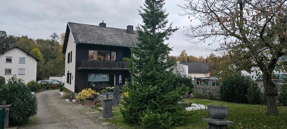 Etagenwohnung Mendig - 4 Zimmer, 125 m&sup2;, 850&euro; | Angebot:25384856