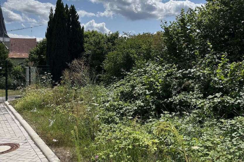 Grundstück zu verkaufen in Neuwied 182.000 € 501 m²