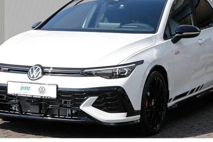 VW Golf 9.980 km 47.480 € Koblenz 56076