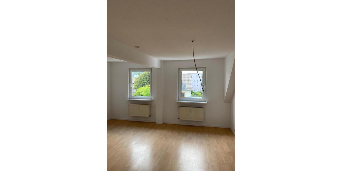 Etagenwohnung Bad Hönningen - 2 Zimmer, 75 m&sup2;, 650&euro; | Angebot:26253297