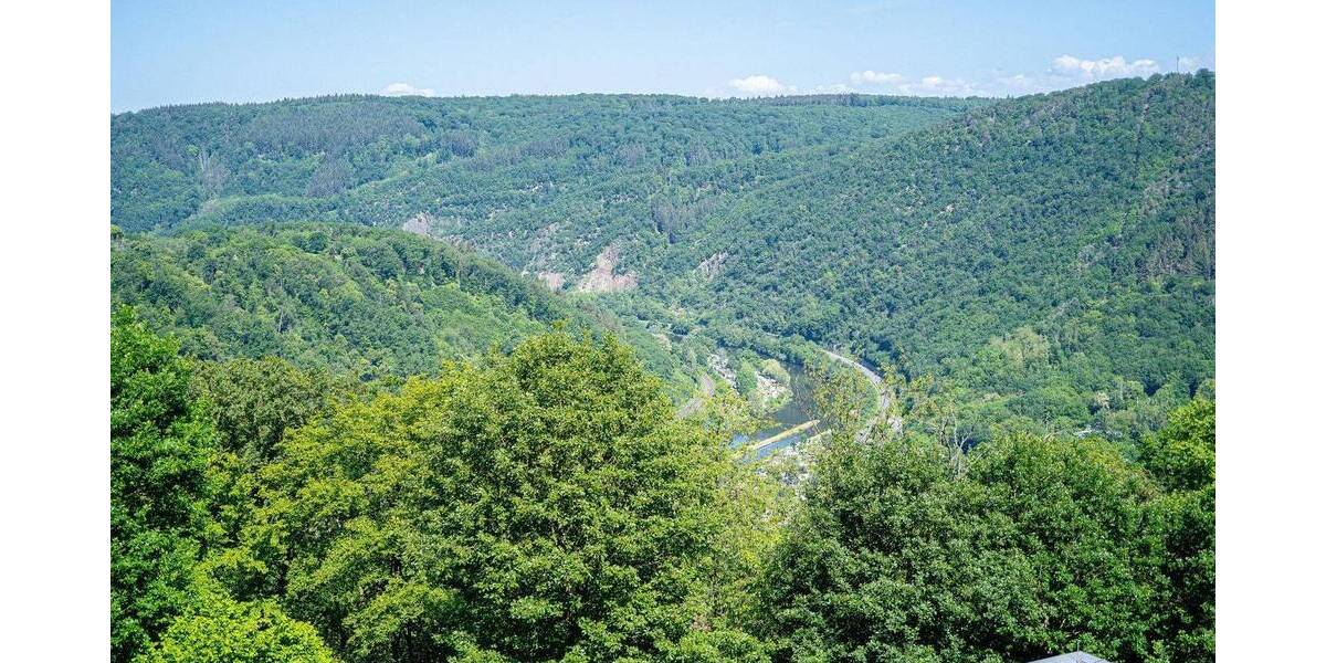 Etagenwohnung Lahnstein Lahnstein auf der Höhe - 3 Zimmer, 135 m&sup2;, 349.000&euro; | Angebot:26730960