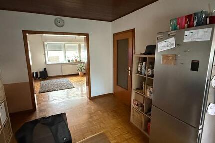 Vermiete 2,5 Zimmerwohnung Heimbach im Erdgeschoss ab 01.09.2025