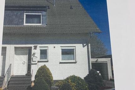 Einfamilienhaus mit Wintergarten und Garage in Thür zu vermieten. zimmer