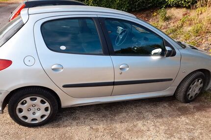 Peugeot 206 115.000 km 3.450 &euro; Neuwied 56564